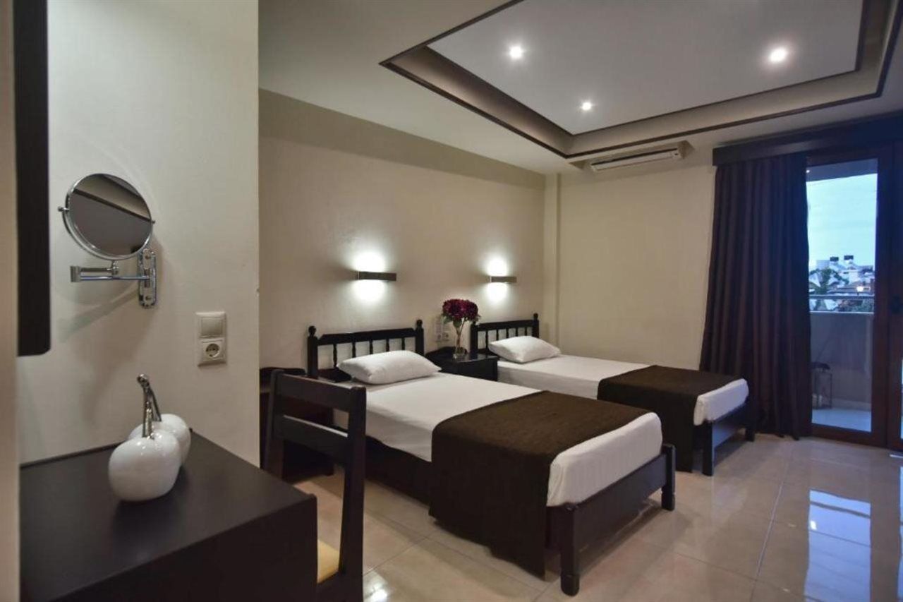 24 Seven Boutique Hotel Malia  Exterior photo